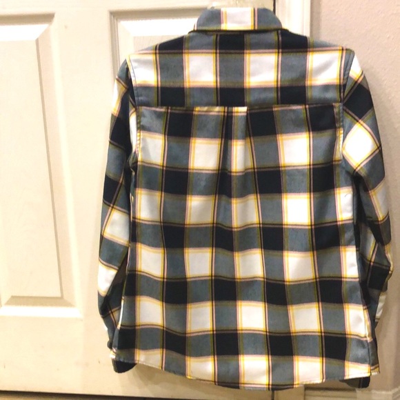 Top - Picture 5 of 6